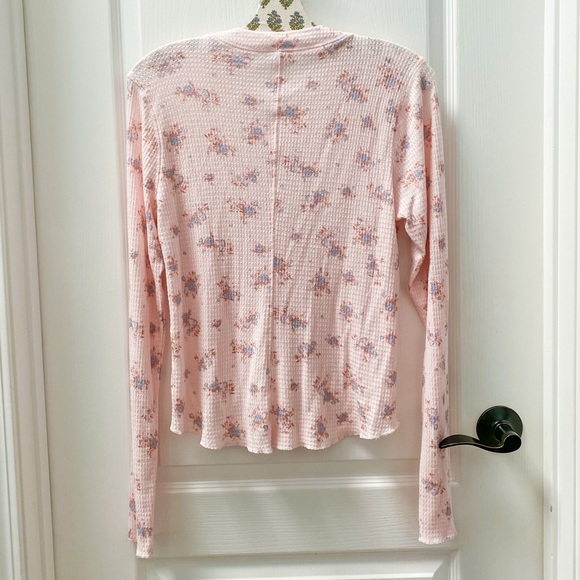 Free People Intimately One of the Girls Printed Henley Light Pink Floral Small - Picture 3 of 3